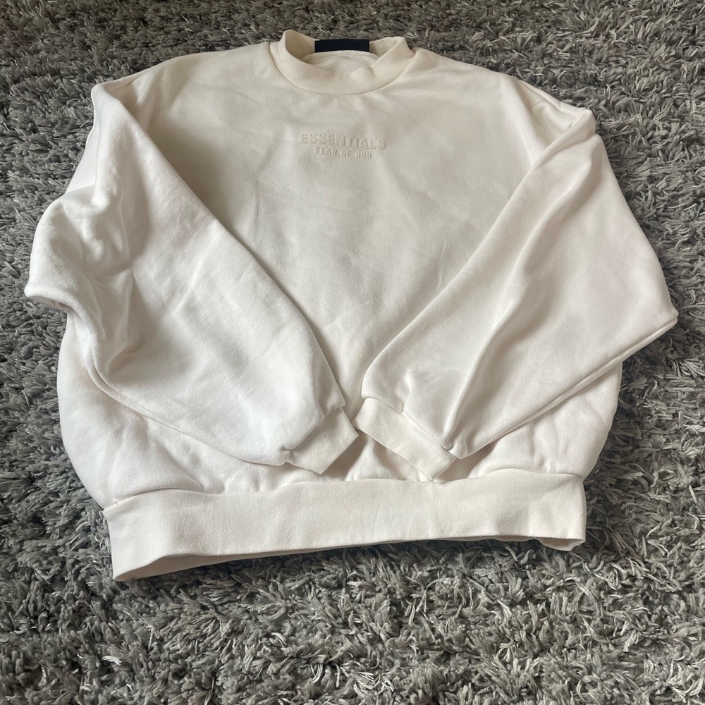 men’s essentials crewneck